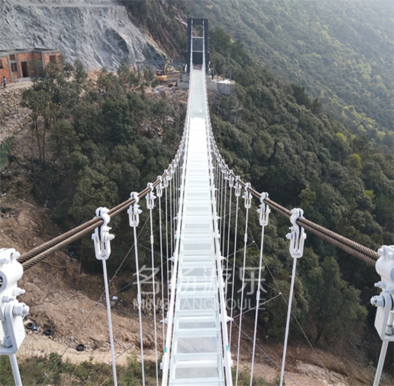 吊橋為什么要進行定期檢修？