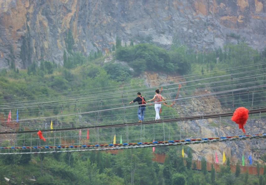 步步驚心橋?yàn)槭裁丛絹?lái)越受游客喜歡？